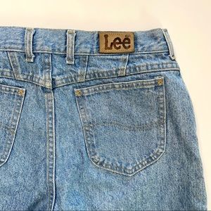 Vintage Lee Leather Patch Mom Jean 30 x 26 Worn